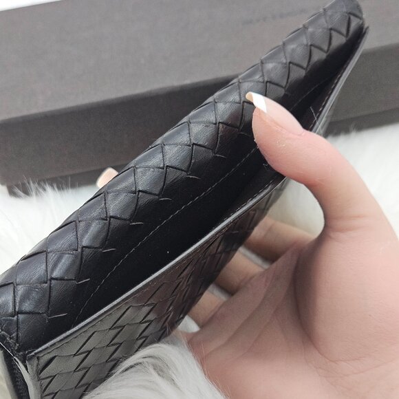 Bottega Veneta Intrecciato Bifold Card Wallet - Picture 6 of 17